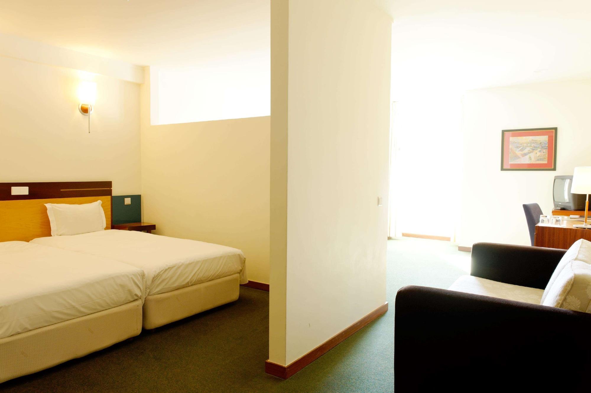 The Lince Braga Hotel Exterior photo